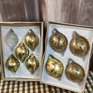 Elegant Vintage Gold Commodore Hand Decorated Glass Christmas Ornaments 8